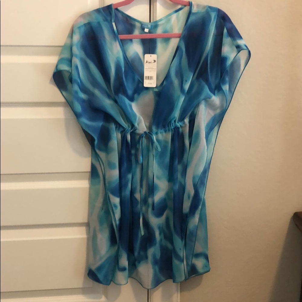 Hawaiian coverup